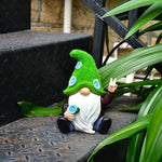 Outdoor Garden Resin Dwarf Statue Lighting Guide Solar Led Lantern Welcome Sign Flocking Dwarf Courtyard Lawn Large Decoration